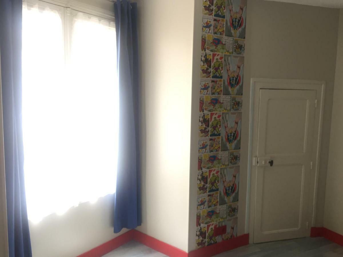 Gite Le Petit Puits A リシュリュー エクステリア 写真